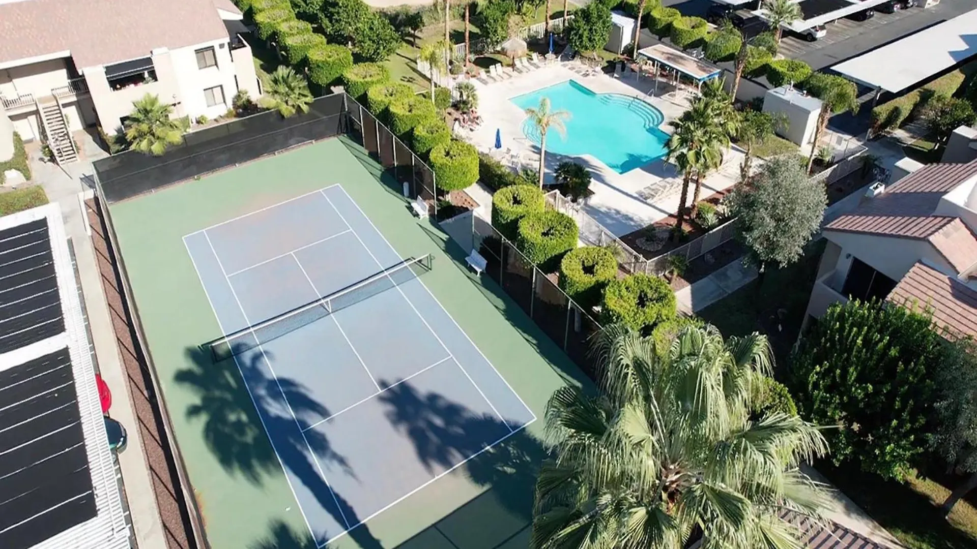 2Br Plaza Villas Bungalow Deluxe By Oranj Palm Palm Springs United States